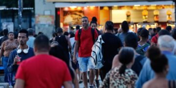 IBGE Inicia Pesquisa Nacional de Saúde 2026 para Monitorar Condições de Saúde no Brasil