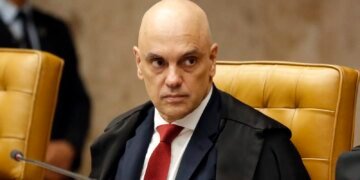 STF: Moraes Suspende Visitas de Flávio Bolsonaro a Jair Bolsonaro em Prisão Domiciliar por 90 Dias