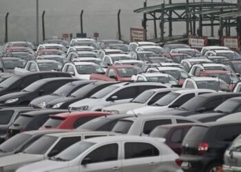 Financiamento de Veículos no Brasil: Crescimento de 10,9% no 1º Semestre de 2026, o Maior Desde 2008