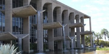 Programa Brasil Contra o Crime Organizado Impõe Prejuízo de R$ 3 Bilhões e Reduz Criminalidade