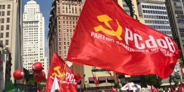 PCdoB Formaliza Apoio à Pré-candidatura de Lula à Presidência da República