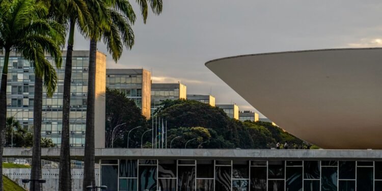 Congresso Nacional Inicia Recesso Com Pautas Urgentes Em Aberto