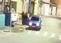 Mulher baleada em ataque a Kombi morre em hospital; motorista também morreu em Ferraz de Vasconcelos