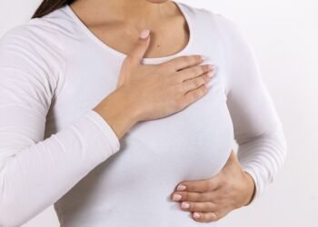 Câncer de mama: Especialista do AC explica sinais e cuidados para identificar a doença