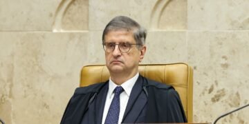 PGR se posiciona contra investigação de André Mendonça por abuso de autoridade
