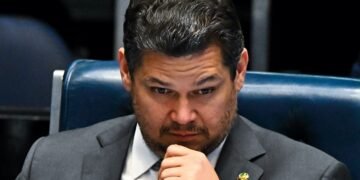 A moeda de troca de Alcolumbre para garantir apoio à sua reeleição no Senado