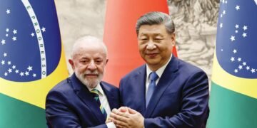 Xi Jinping parabeniza Lula pela reeleição e defende ‘relação mais proeminente’ com Brasil