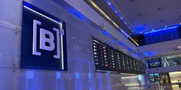 Ibovespa abre em alta com eleições e cenário internacional no radar