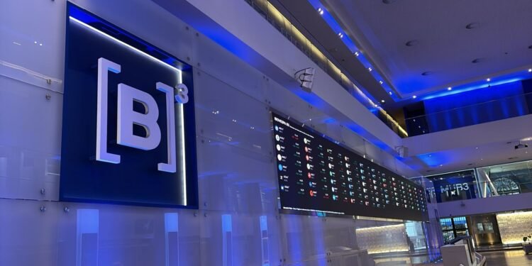 Ibovespa abre em alta com eleições e cenário internacional no radar