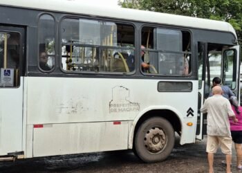 Após 7 dias, trabalhadores aprovam proposta para encerrar greve de ônibus em Macapá