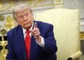 ‘Ele tem um maxilar definido’: Trump aposta na aparência de homens para promover aliados nas urnas