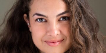 Velório de Lua Blanco reúne ex-colegas de ‘Rebelde’ e amigos no Rio