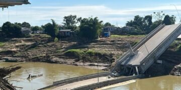 Após quase 5 meses de desabamento, perícia autoriza retirada de escombros de ponte que caiu no Acre Após quase 5 meses de desabamento, perícia autoriza retirada de escombros de ponte que caiu no Acre