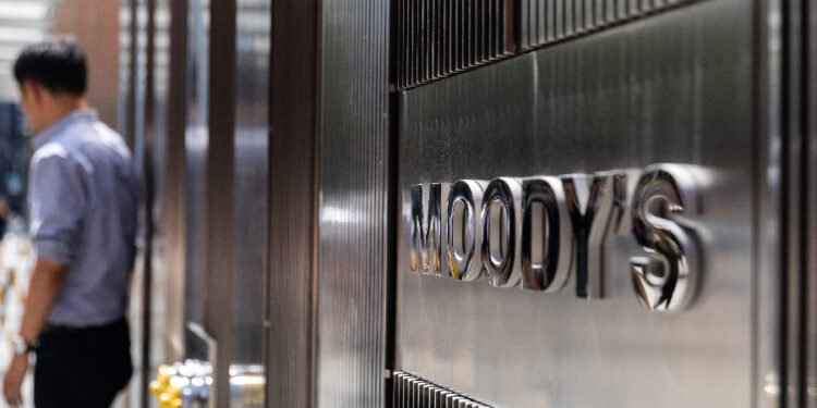Moody’s vê ajuste fiscal gradual e dívida em alta no novo mandato de Lula
