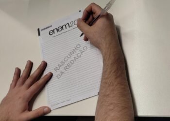 Redação do Enem: veja o que 5 textos nota mil têm em comum e como aplicar as estratégias na prova