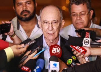 Deputado do PT pede ao STF investigação e afastamento de Nunes Marques do comando do TSE