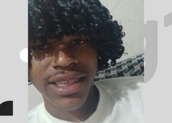 Adolescente de 14 anos é morto com dez tiros após receber ligação em Linhares; veja VÍDEO