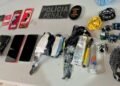 Policial penal e detento são presos por entrada de drogas e celulares em presídio de MT