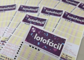 Aposta de cidade de 11 habitantes do Paraná acerta todos os números da Lotofácil e ganha mais de R$ 445 mil